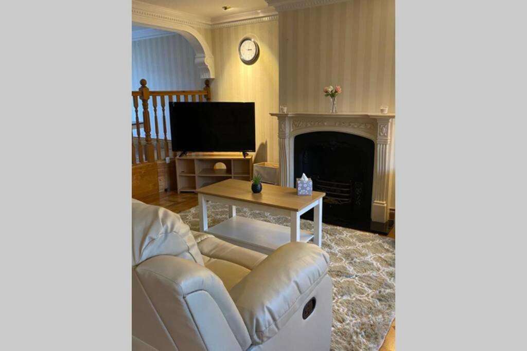 Comfy Home- Coley Park Reading Exterior photo